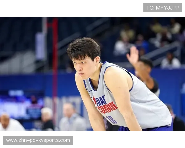 杨瀚森NBA首发战灰熊，表现稳定但仍需提升