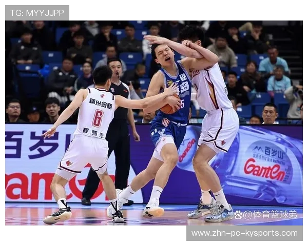 球队在赛场上展现战术柔性，被业内称道的智慧与艺术