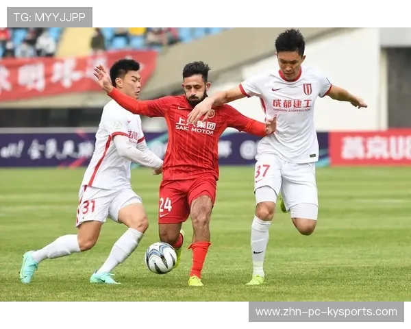 成都蓉城边线推进超强侵略